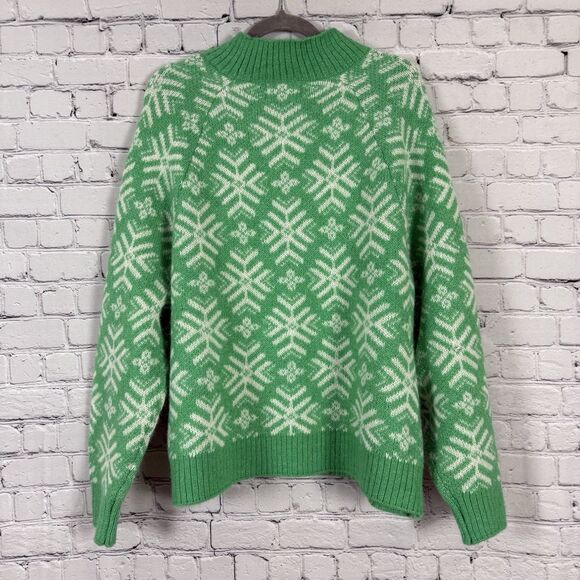 Old Navy Holiday Print Mock Neck Sweater In Green Snowflake Plus Size 2X - Picture 5 of 8